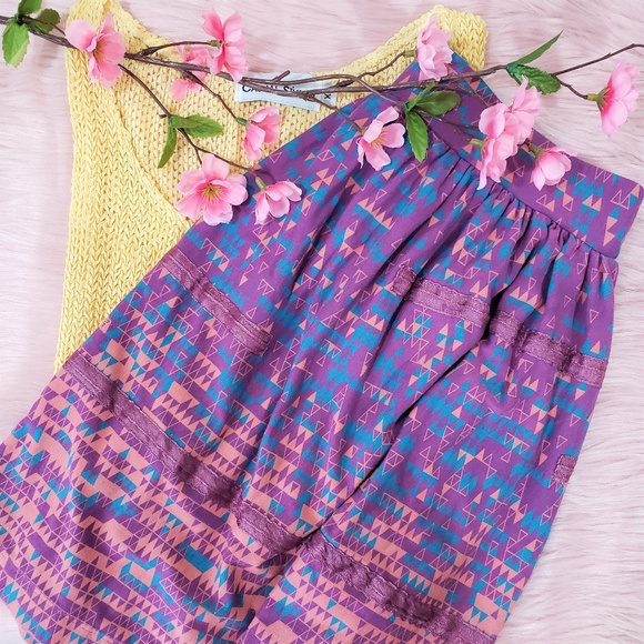 Old Khaki Geometric Print Ombre Short Skirt - Picture 1 of 8